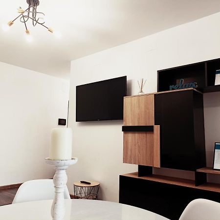 Christopher Apartment Oradea Exterior photo