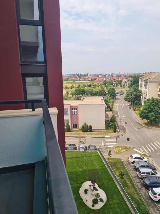 Christopher Apartment Oradea Exterior photo