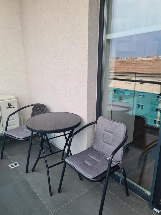 Christopher Apartment Oradea Exterior photo